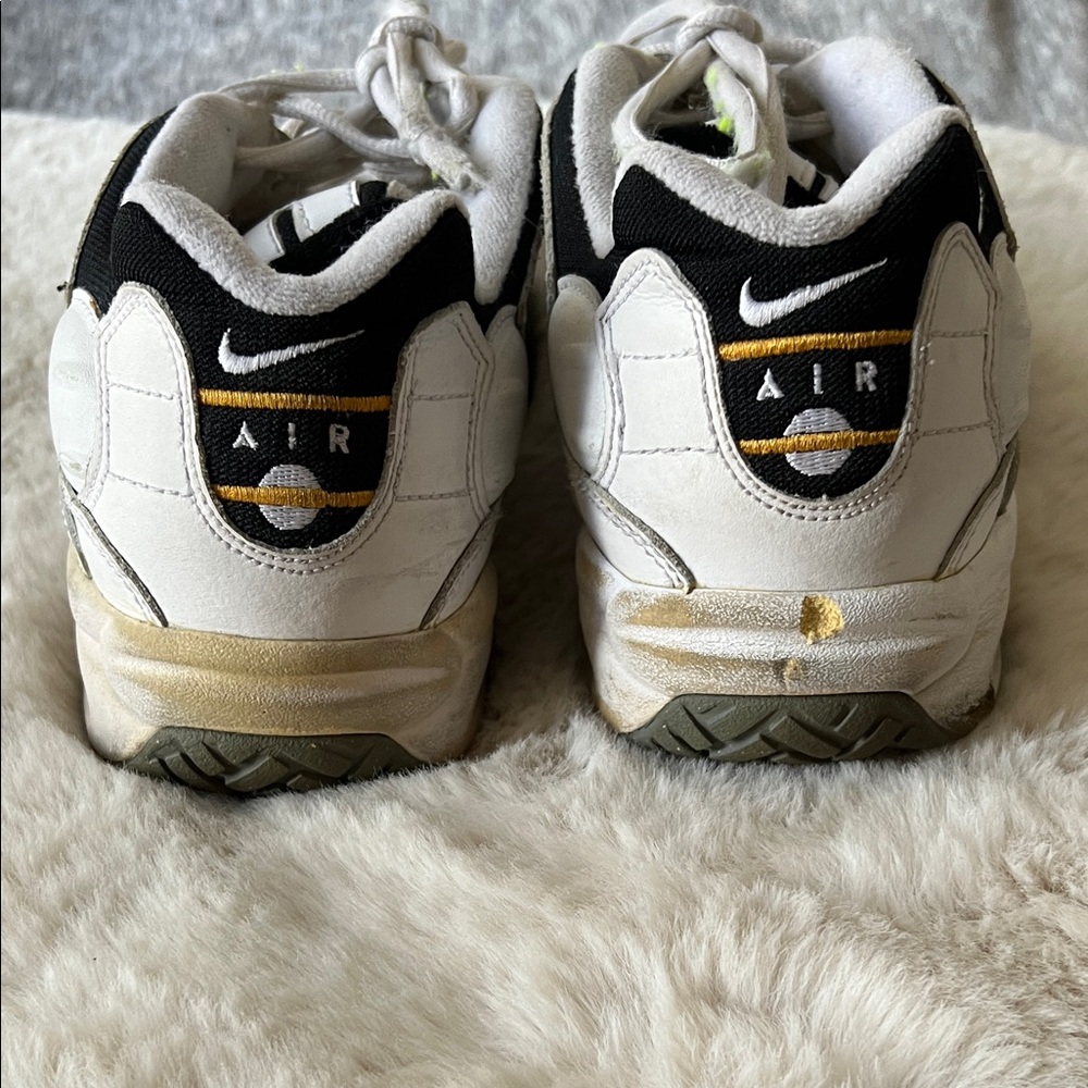 Nike Air Tennis Shoes size 12 - Picture 6 of 9